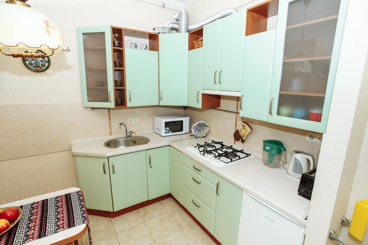 Apartment Near Museum ลวีฟ ภายนอก รูปภาพ