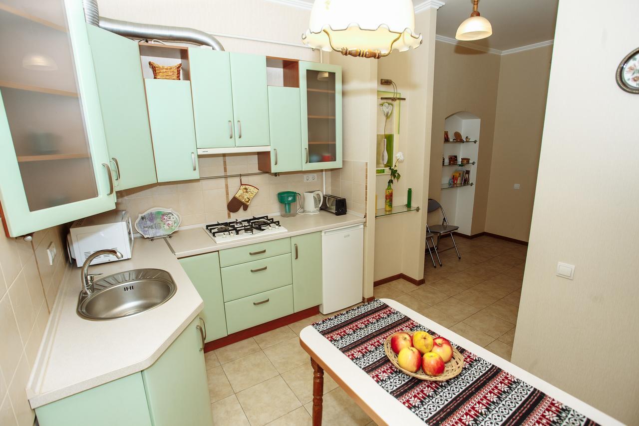 Apartment Near Museum ลวีฟ ภายนอก รูปภาพ